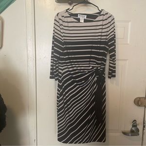Northstyle Size 10 Dress